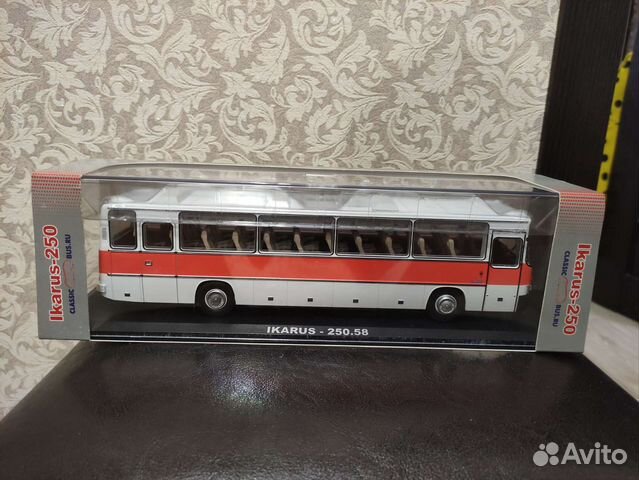 Ikarus 250.58 Икарус Classicbus (1981) 1:43