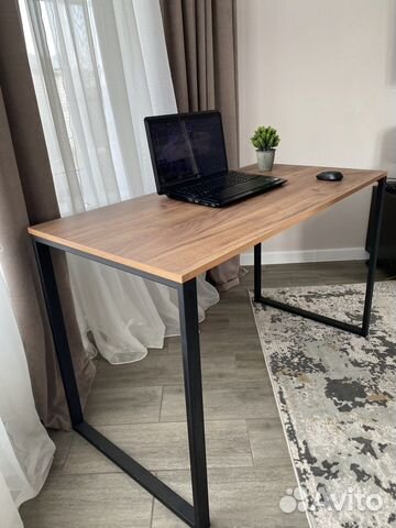 Компьютерный стол новый