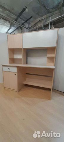 Письменный стол