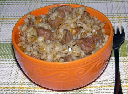 Щи с мясом,борщ,рассольник,каши,тушенка,печень