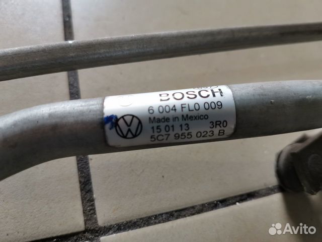 Трапеция переднего стеклоочистителя VW Jetta 6