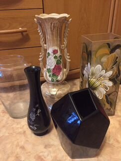 Вазы стекло фарфор с пробками