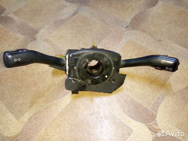 Переключатель подрулевой VW passat/ Audi A6