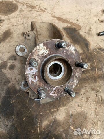 Кулак поворотный левый на ford focus2