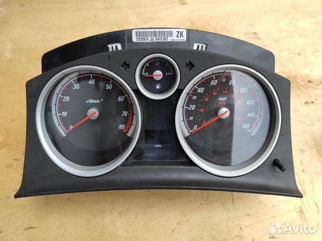 Панель приборов Spot Бензин МКПП на Opel Astra H