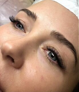 Наращивание ресниц на дому