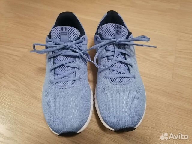 Кроссовки женские under armour 39,5р