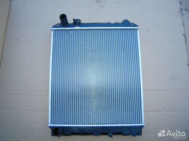 Радиатор Nissan Atlas