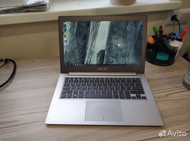 Asus Zenbook i7 4gb 256gb IPS fhd