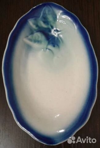 Блюдо в форме эллипса