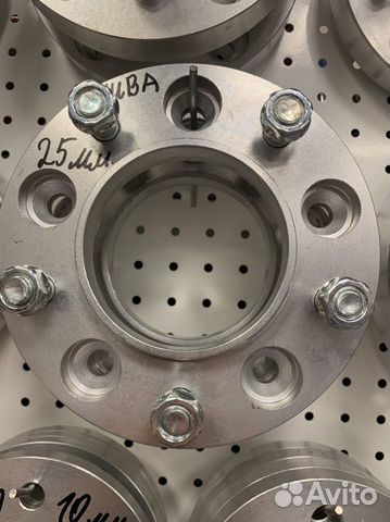 Проставки колесные на Ниву 5/139.7 25мм