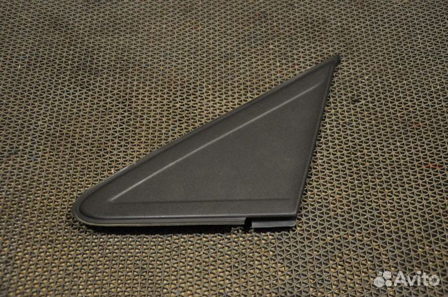 Уголок двери передний левый ford focus 2 CB4