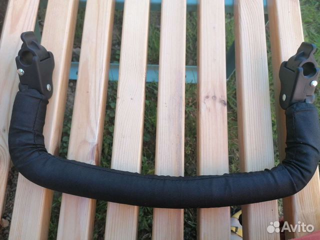 Бампер на коляску универсальный д16