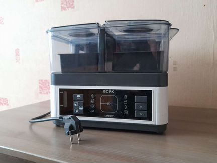 Пароварка Bork f700