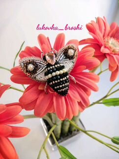 Броши ручной работы