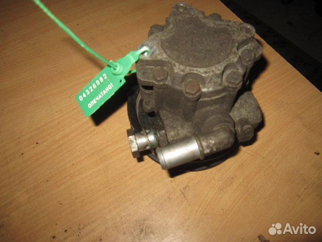 Насос гидроусилителя руля Land Rover Range Rover