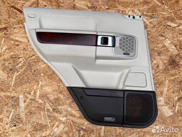 Обшивка двери задней левой Land Rover Range Rover