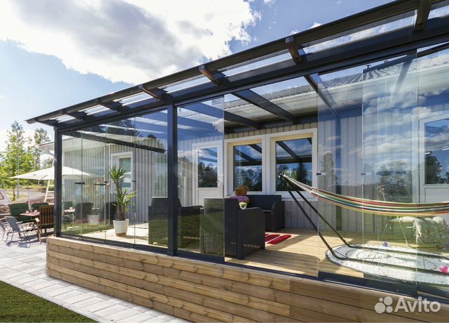 Безрамное остекление фасадов