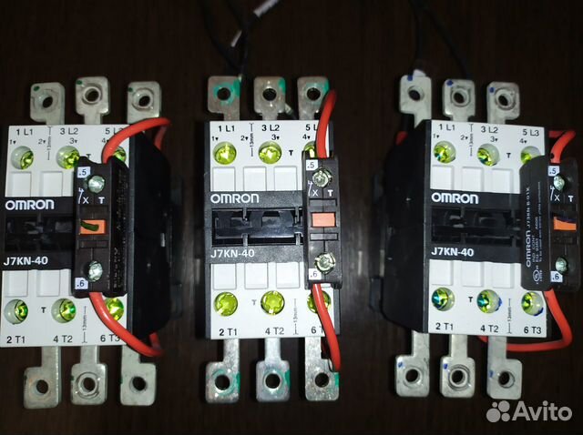 Omron J7KN-40 24D 3-Pole 18.5KW 24VDC Contactor