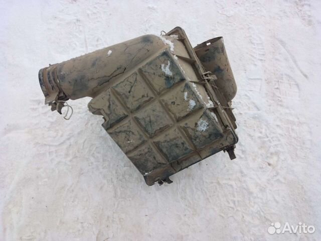 Корпус воздушного фильтра Mercedes w202