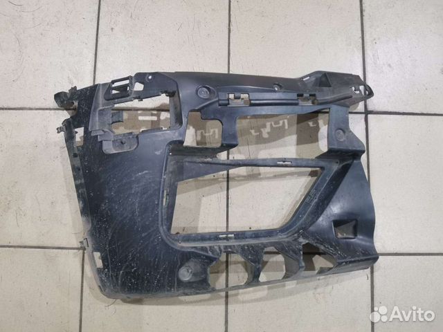 Bmw M5 F90 Кронштейн бампера правый