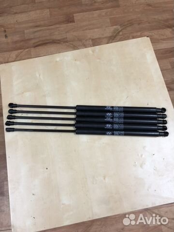 Амортизаторы капота на Сонату Тагаз