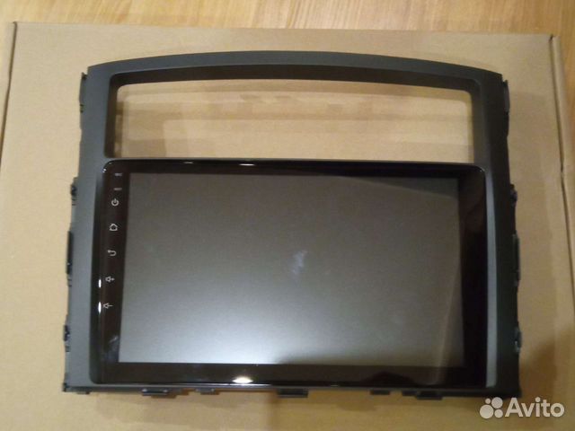 Mitsubishi pajero 4 2006-2014 Штатная магнитола