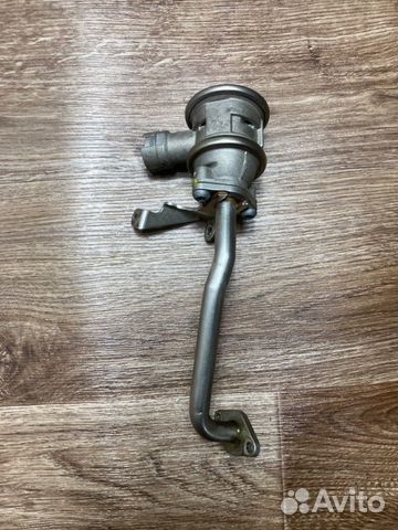 Клапан вентиляции картерных газов Audi A8 D3 4.2