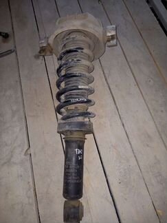 Стойка амортизатор Фольксваген туарег 1