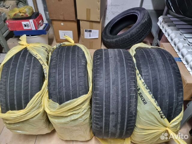 Michelin Latitude Sport 3 255/45 R20 и 285/40 R20