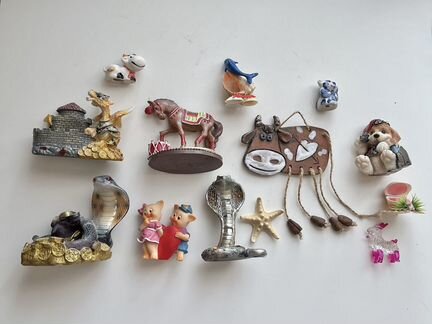 Статуэтки и фигурки разные