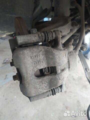 Суппорт передний тормозной Ситроен С3