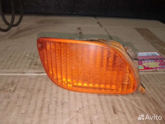 Поворотник передний правый Ford Focus 1