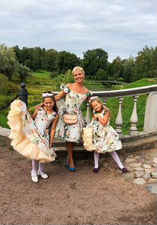 Пошив сценического костюма вечернего платья