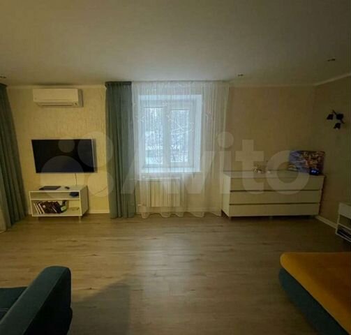 1-к. квартира, 40 м², 2/4 эт.