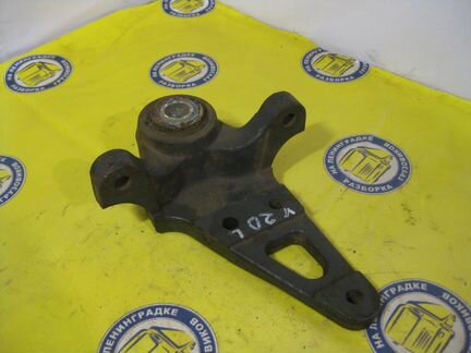 Кронштейн передней рессоры задний 20593377 левый v