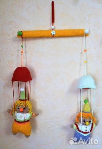 Детский интерьерный весёлый мобиль на кроватку