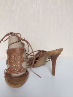 Босоножки новые, светло-коричневый цвет, 39-39,5 р