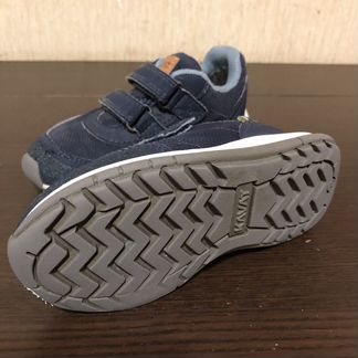 Кроссовки kavat 26 размера