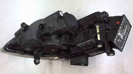 Фара (передняя) правая Volkswagen Phaeton, 2007