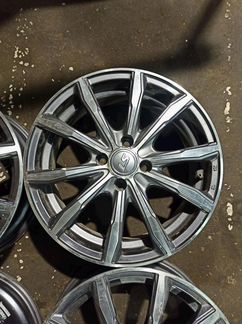 Диски бу литые R16 LU на Hyundai Solaris Kia Rio