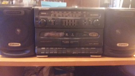 Магнитола Sharp wf 900