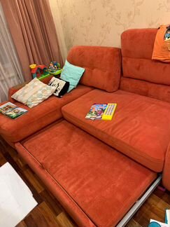 Диван с козеткой