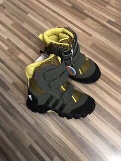 Новые ботинки Adidas рр 21 -13.7 см