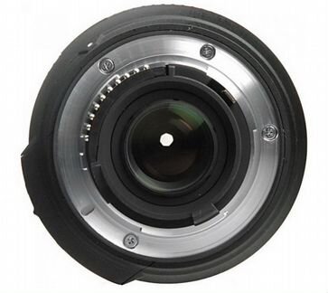 Nikon 18-200mm f/3.5-5.6GII ED AF-S VR DX Nikkor н