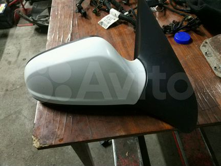Зеркало правое на Опель Астра H