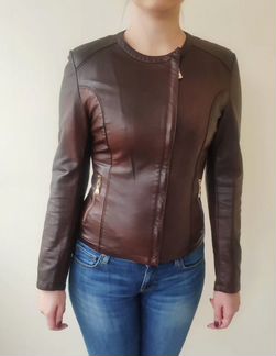 Женская кожаная куртка коричневая (размерL)