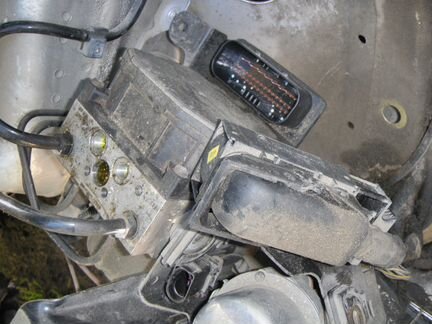 Блок ABS 4B0614517G vw passat b5+ Audi
