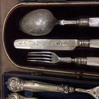 Антиквариат сребро Англия. Детские