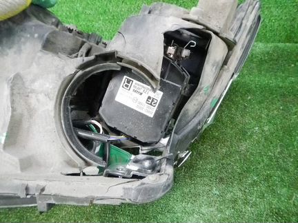 Фара правая Lexus LX 3 (2012-2015) ксенон 8114560F